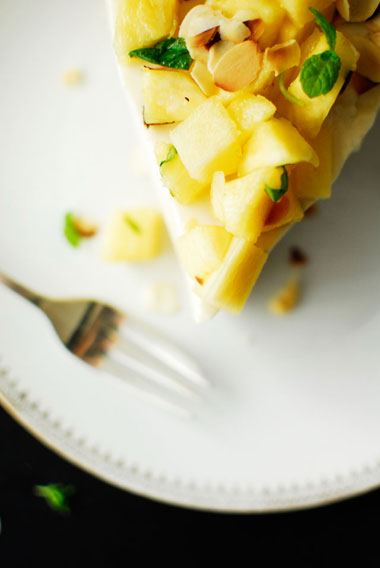 studio kuchnia | Jogurtowy tort panna cotta z ananasem