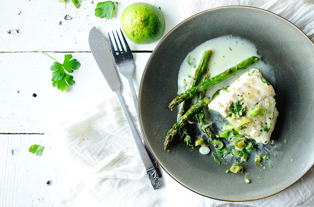 Cod in coconut sauce with asparagus and wasabi