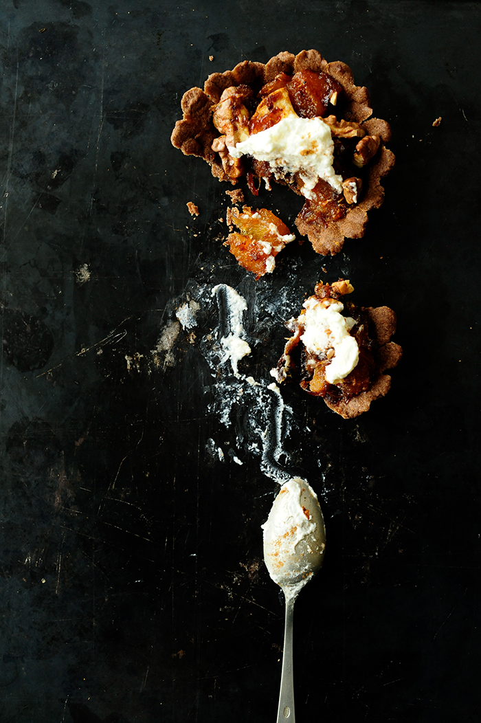 Dried fruit and walnut cookies