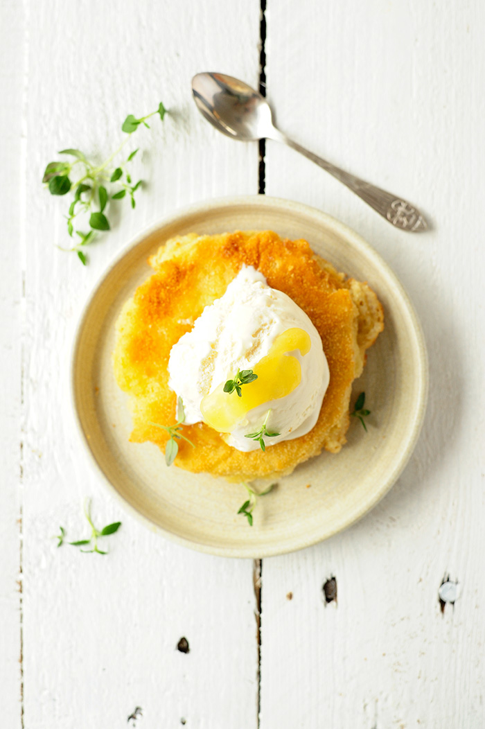 serving dumplings | Fried pineapple