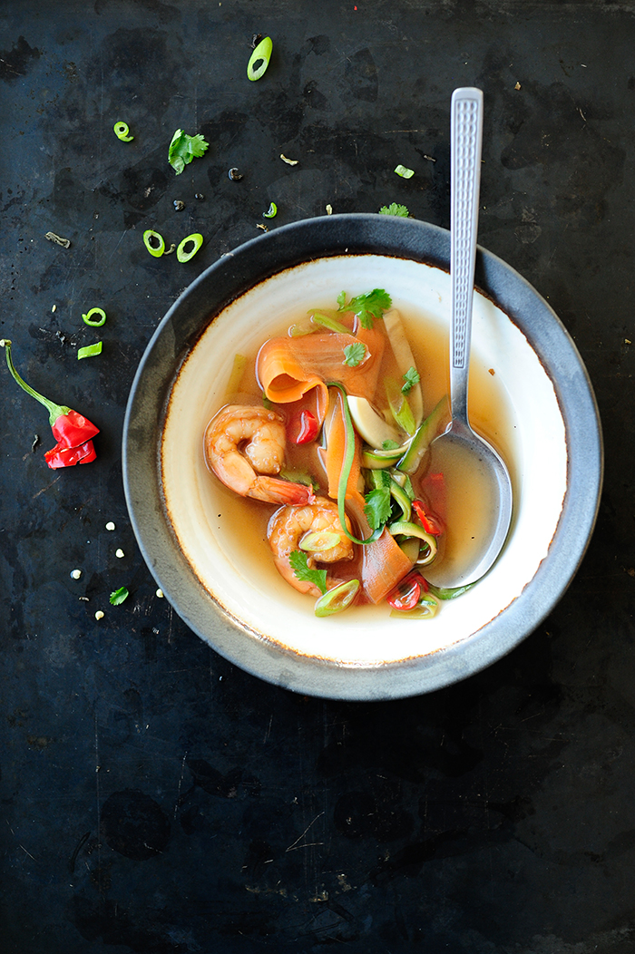 Green tea soup with shrimps