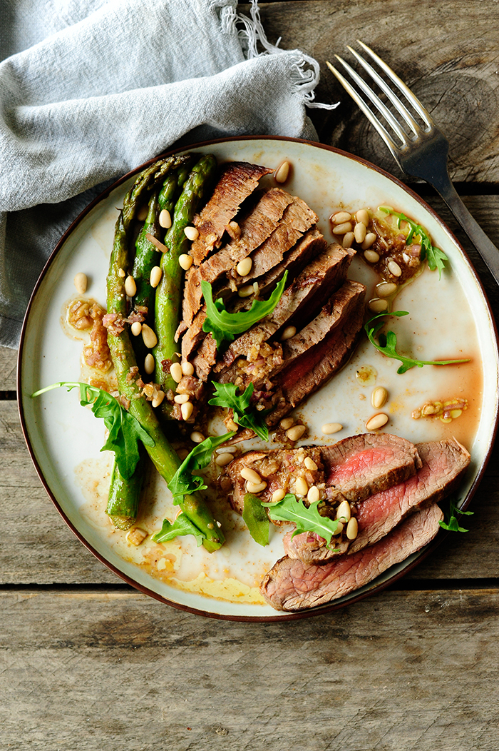 Tagliata with asparagus and parmesan vinaigrette