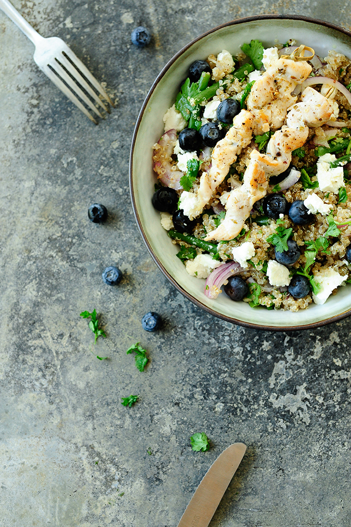 Blueberry quinoa with sheep cheese 