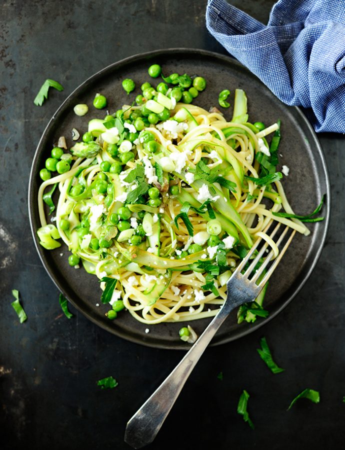 Pasta with shaved asparagus, peas and feta
