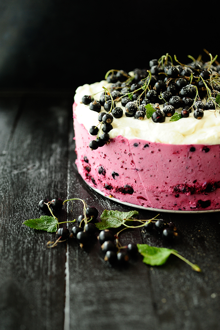 Blackcurrant mousse cake