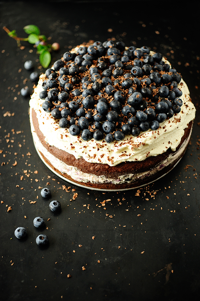 serving dumplings | Blueberry chocolate cake