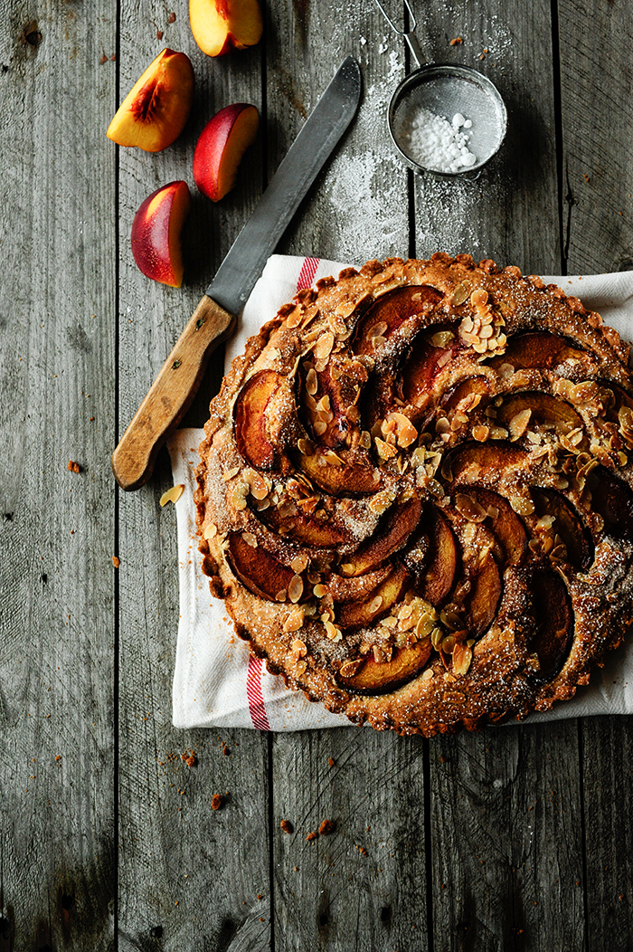 Ginger tart with nectarines