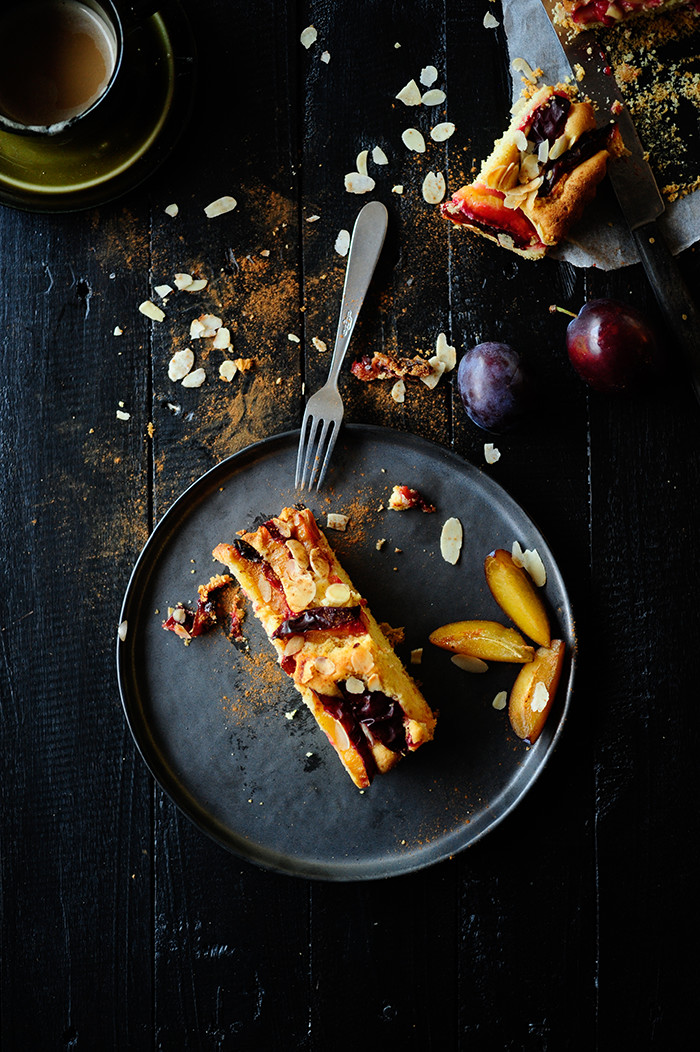 plum-spelt-cake-with-olive-oil