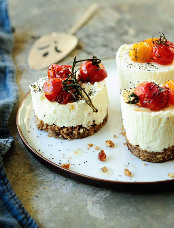 Savory goat cheese and roasted tomatoes mini cheesecakes