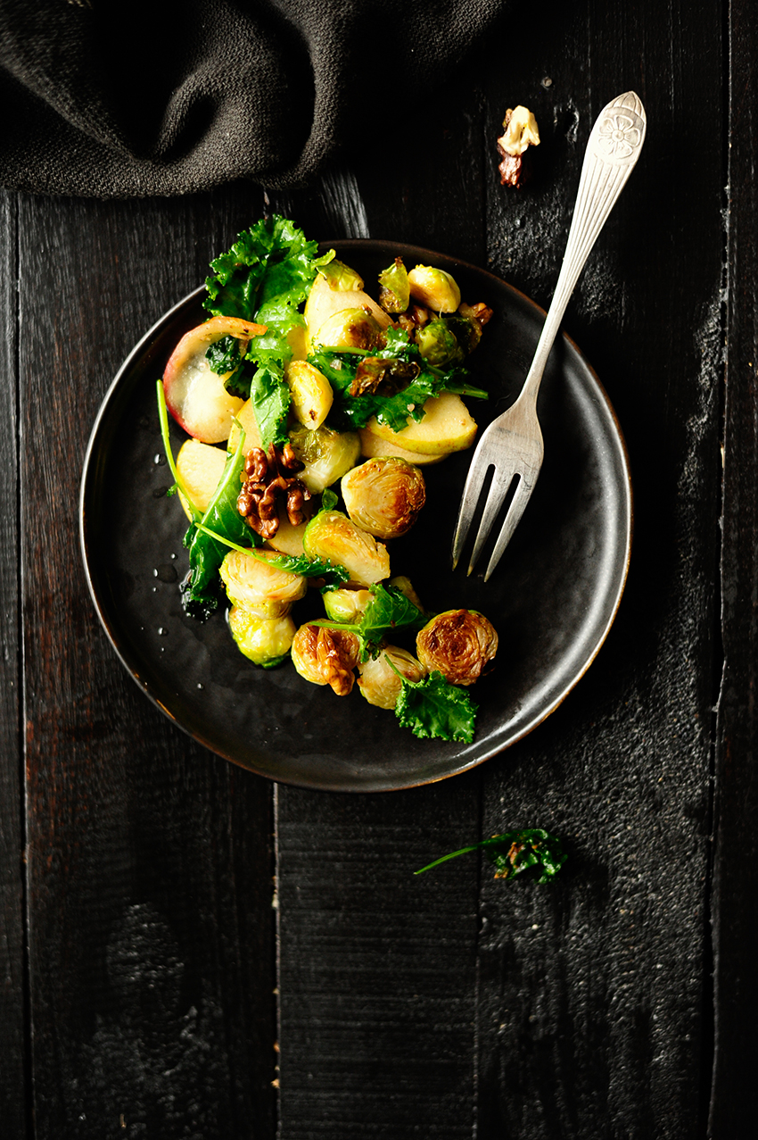 garlicky-brussels-sprouts-salad