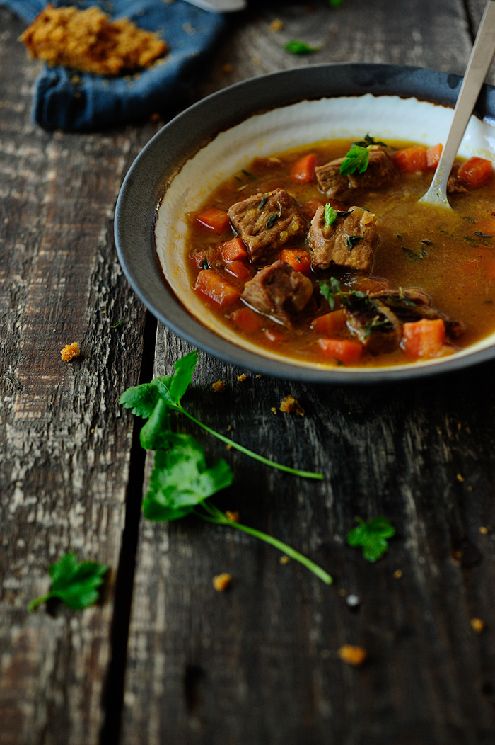 beef-stew-with-beer-and-gingerbread