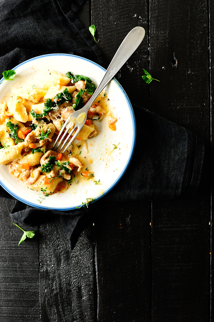 serving dumplings | Gnocchi with chicken ragout 