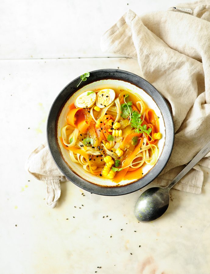 Turmeric vegetable soup