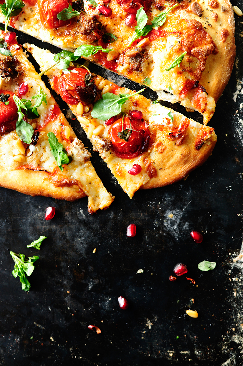 Libanese pizza with lamb and goat cheese 1