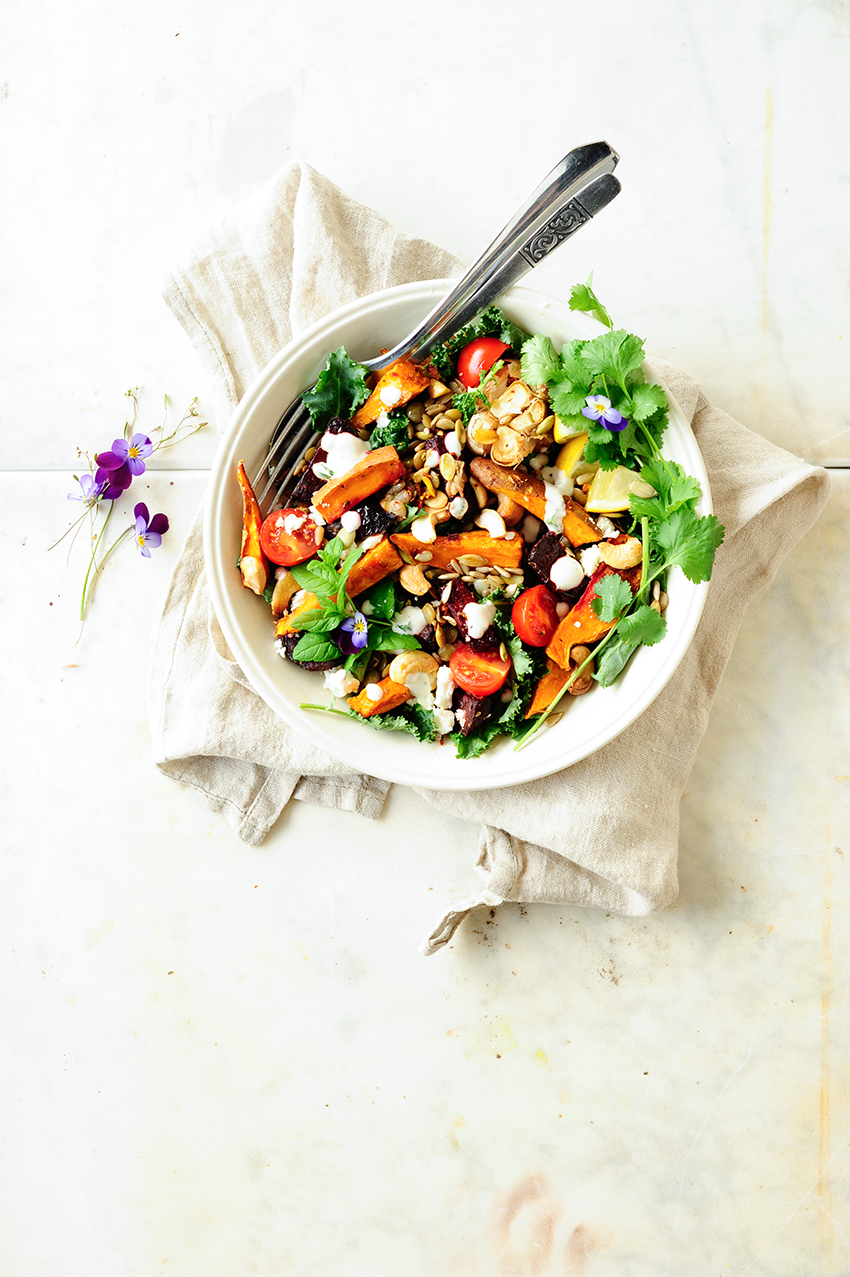 Linzensalade met geroosterde bietjes en zoete aardappelen