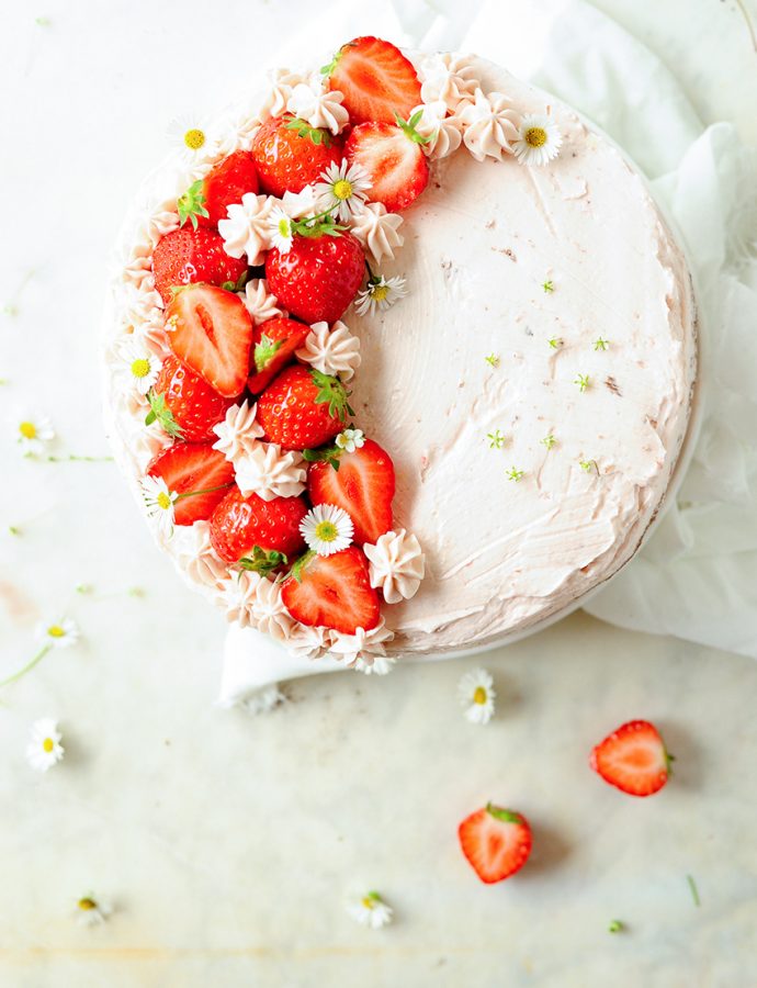 Chocolate cake with strawberry mascarpone frosting