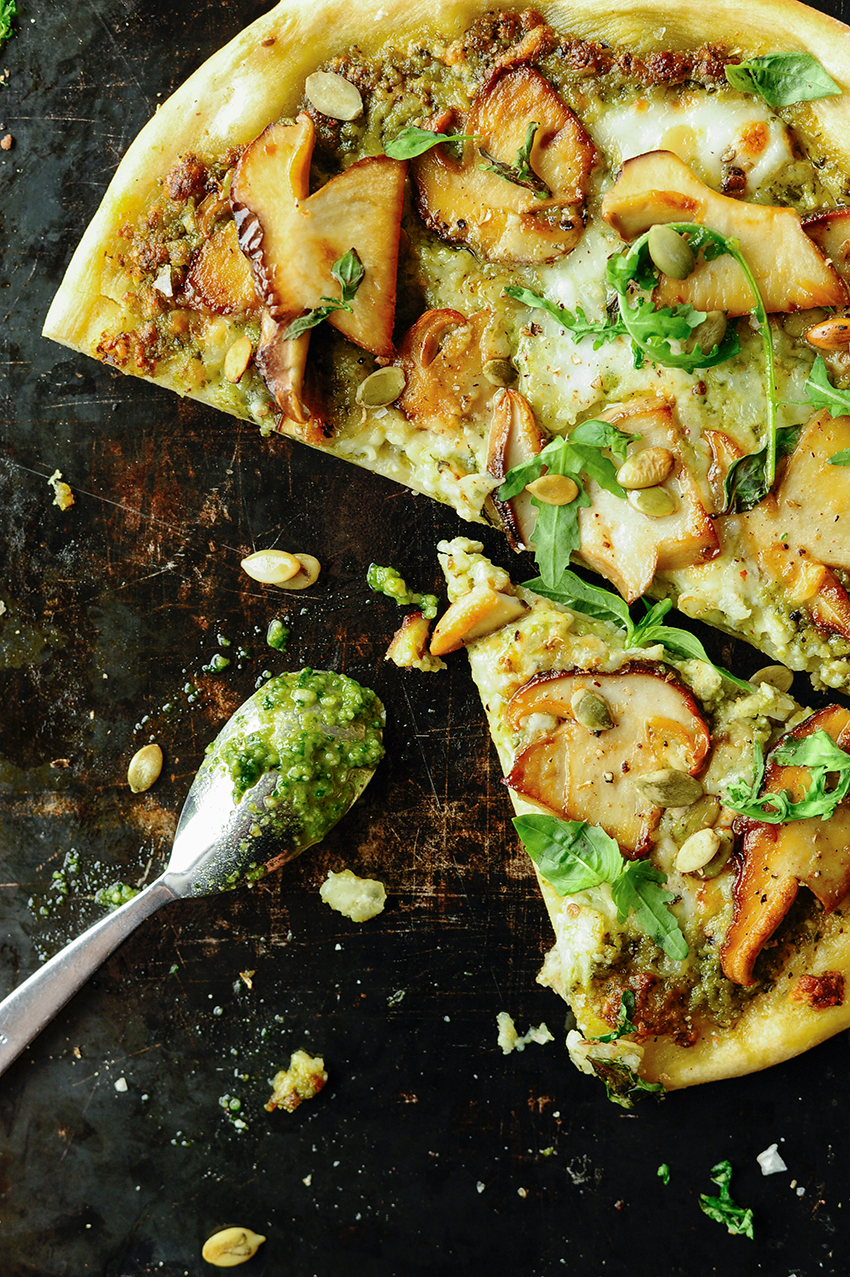 serving dumplings | Porcini pizza with pesto and burrata 