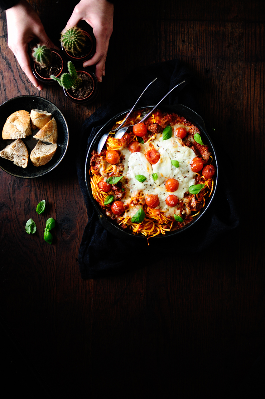 Cheesy baked pasta with roasted vegetables