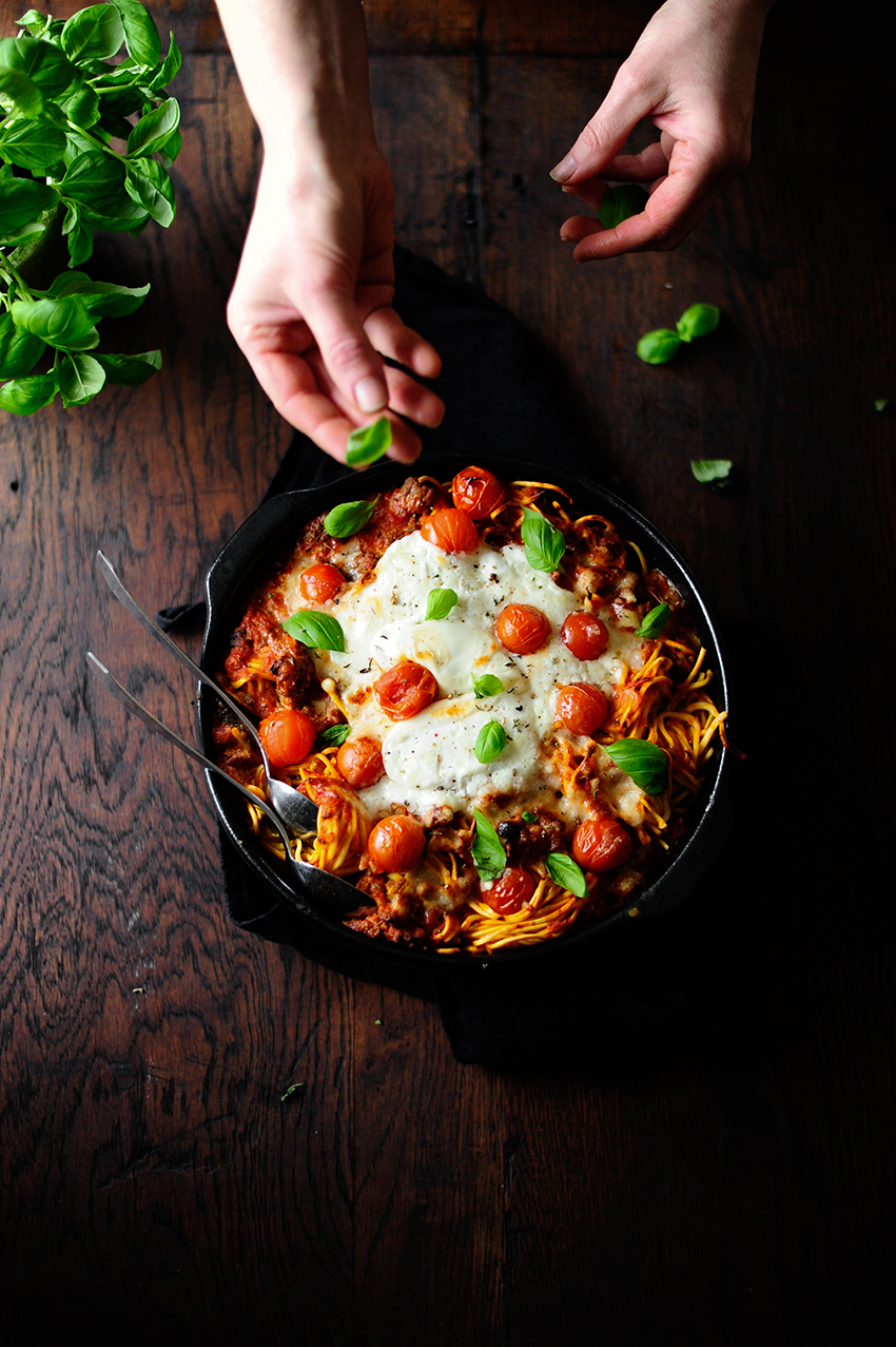 Cheesy baked pasta with roasted vegetables