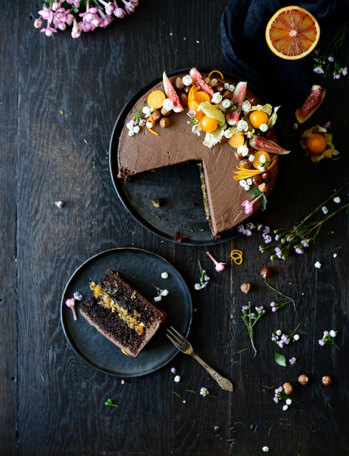 Orange and fig chocolate cake