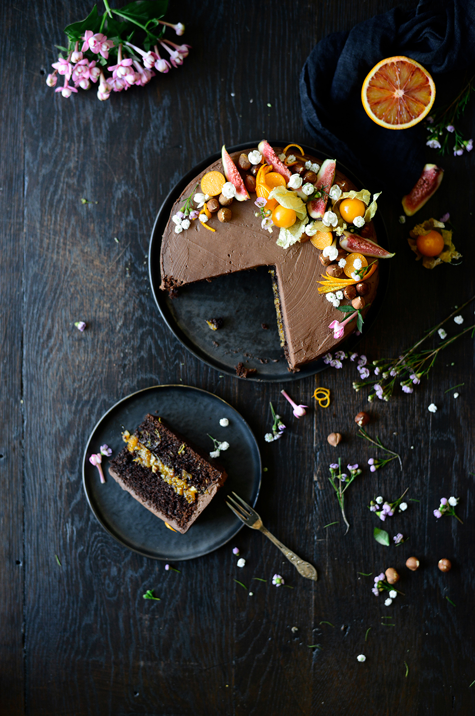 serving dumplings | Orange and fig chocolate cake