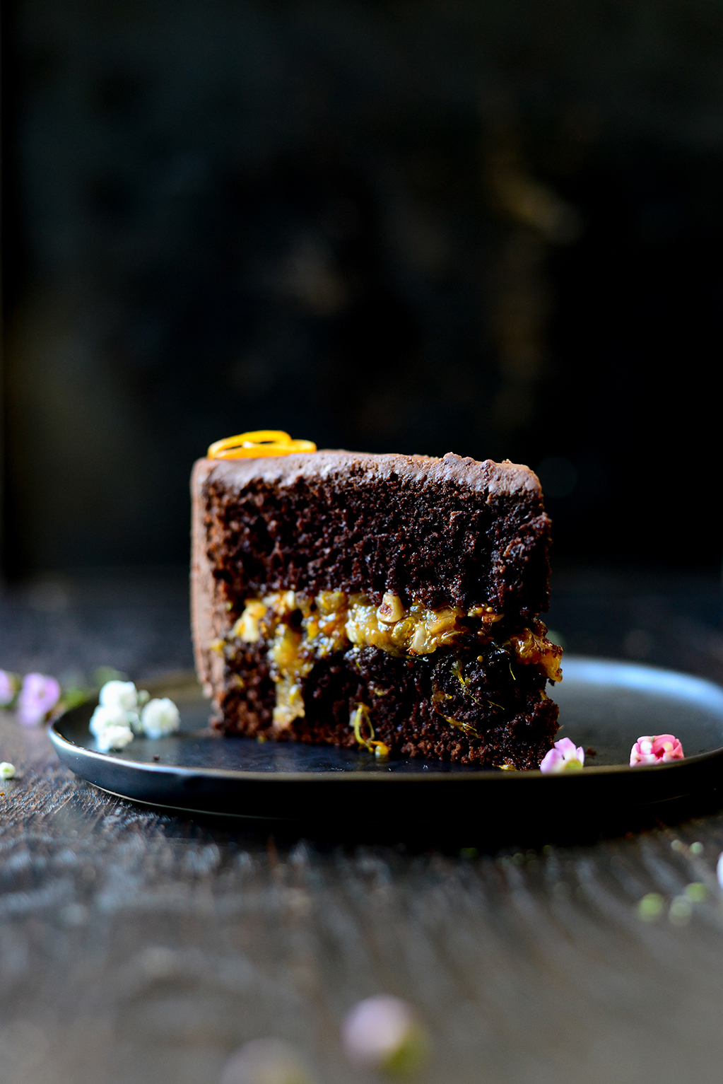 Orange and fig chocolate cake