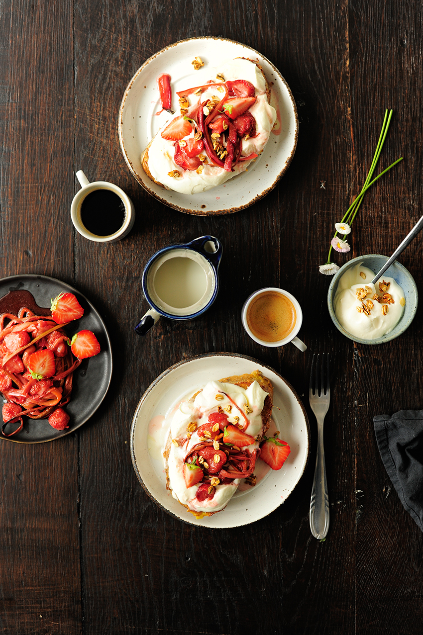 French toast with roasted strawberries and rhubarb 