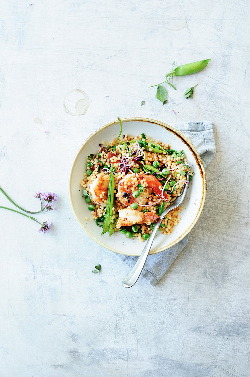 Pearl couscous with shrimps and fresh peas