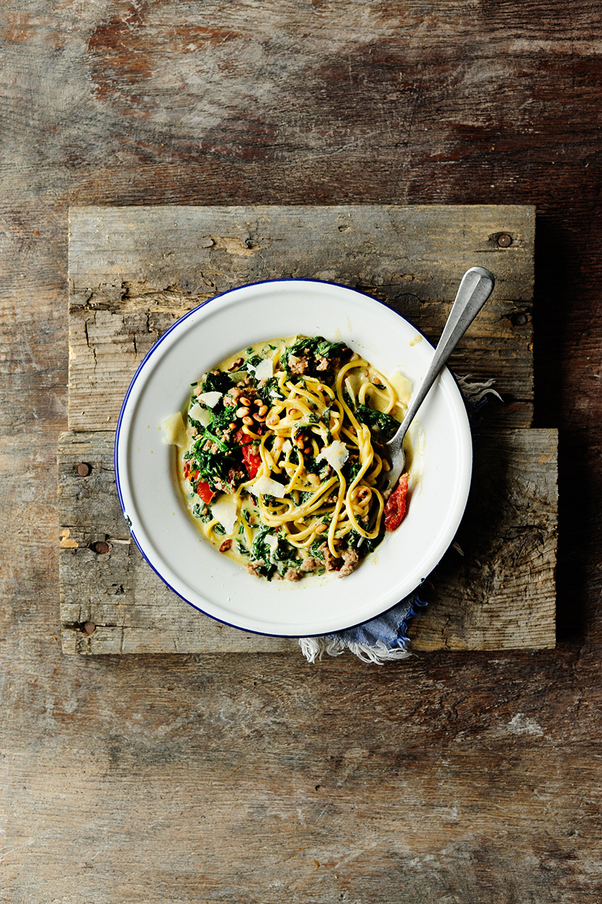 Creamy spinach and beef pasta