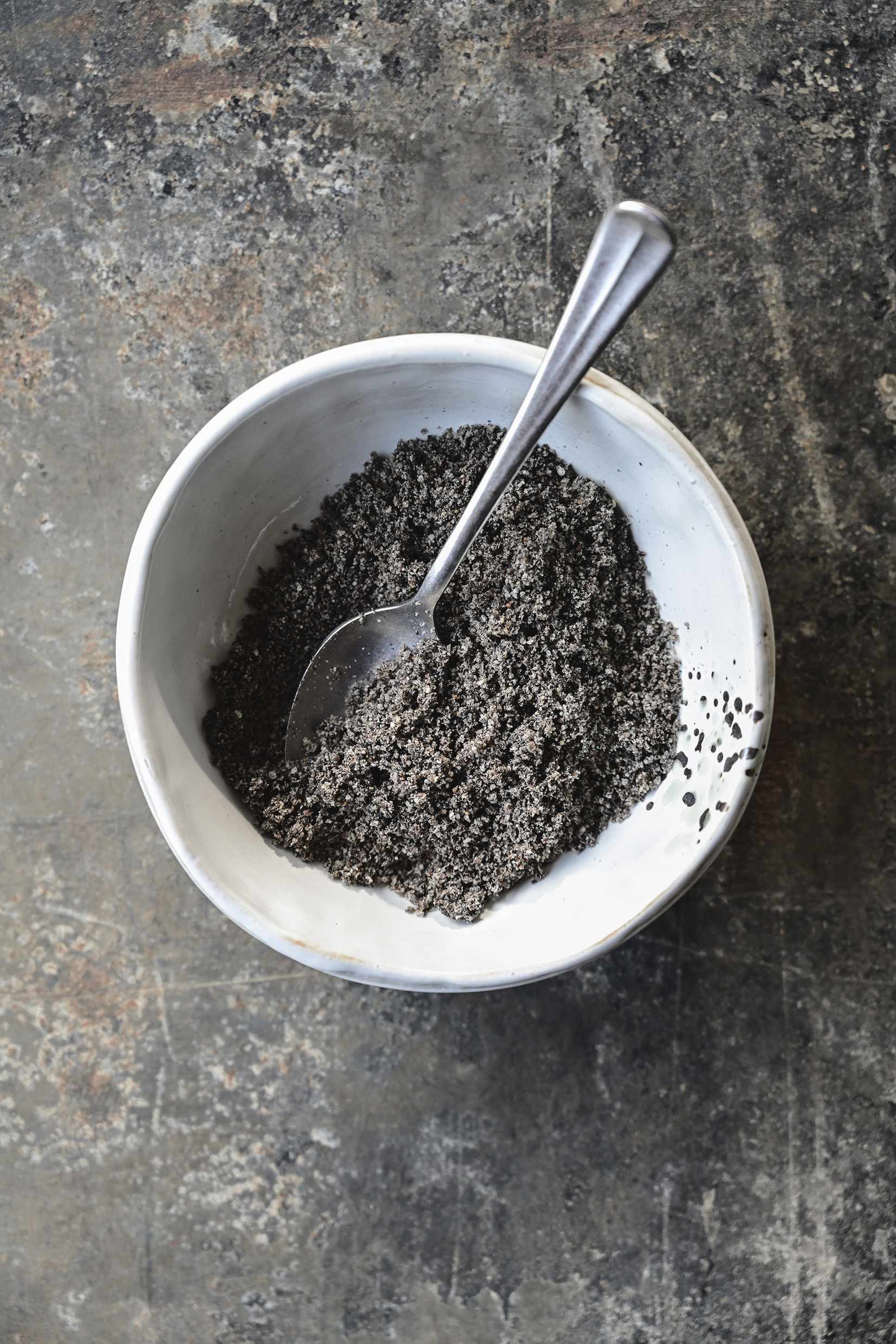 black sesame ice cream 