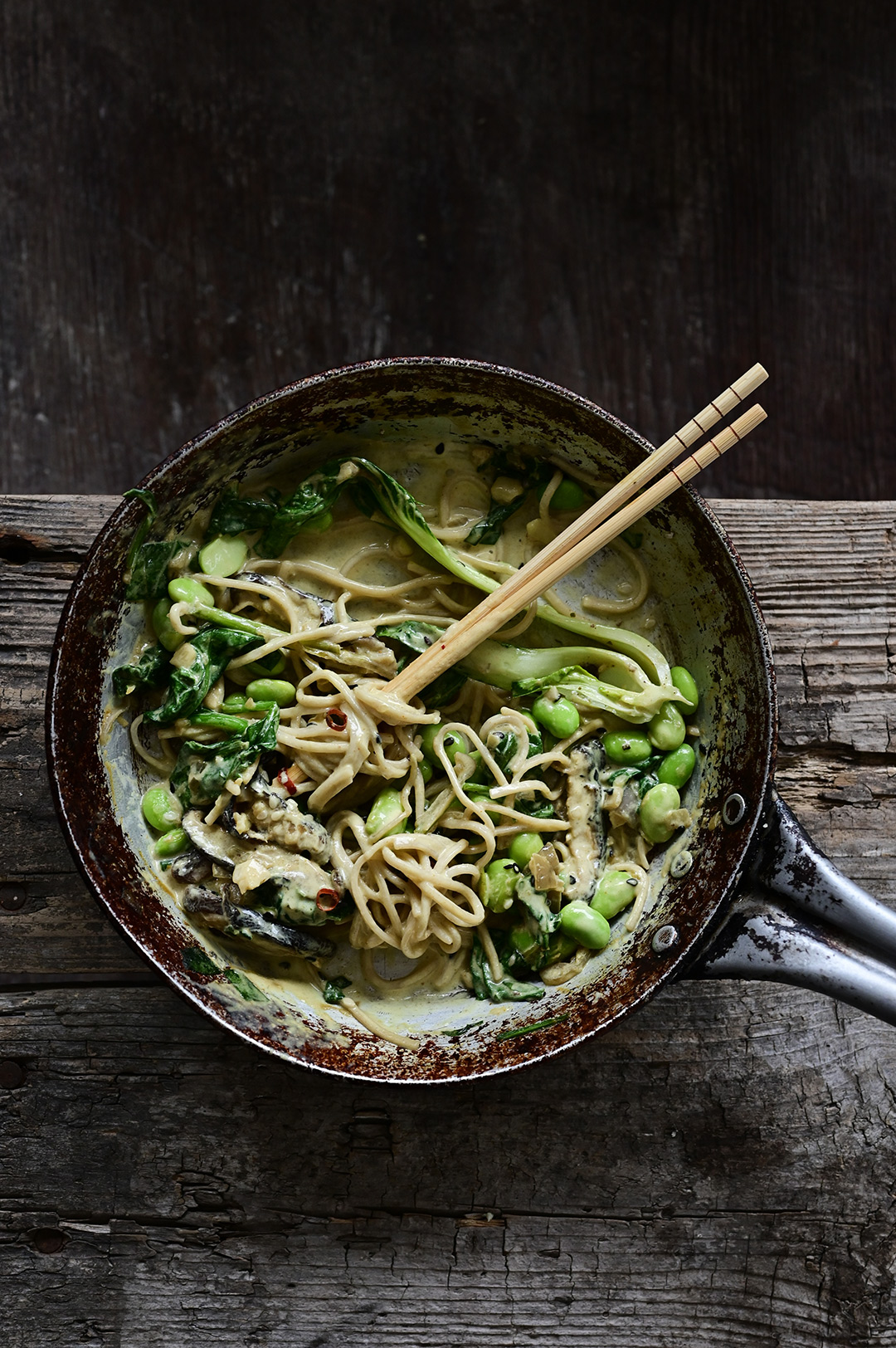 serving dumplings |Soba noodles with sautéed vegetables