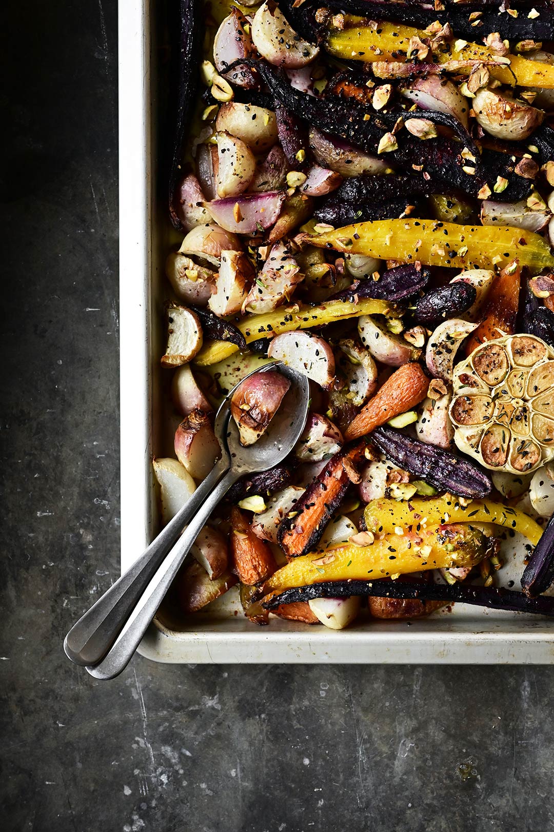 Garlic and maple syrup roasted veggies with hummus and turmeric tahini sauce