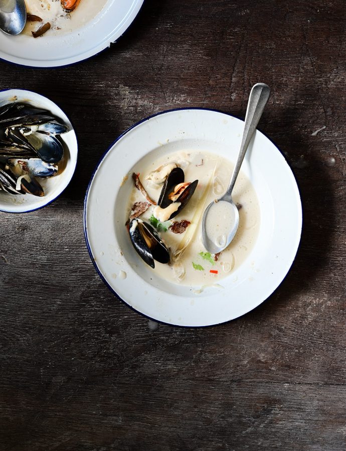 Creamy mussel soup with oyster mushrooms and miso aïoli