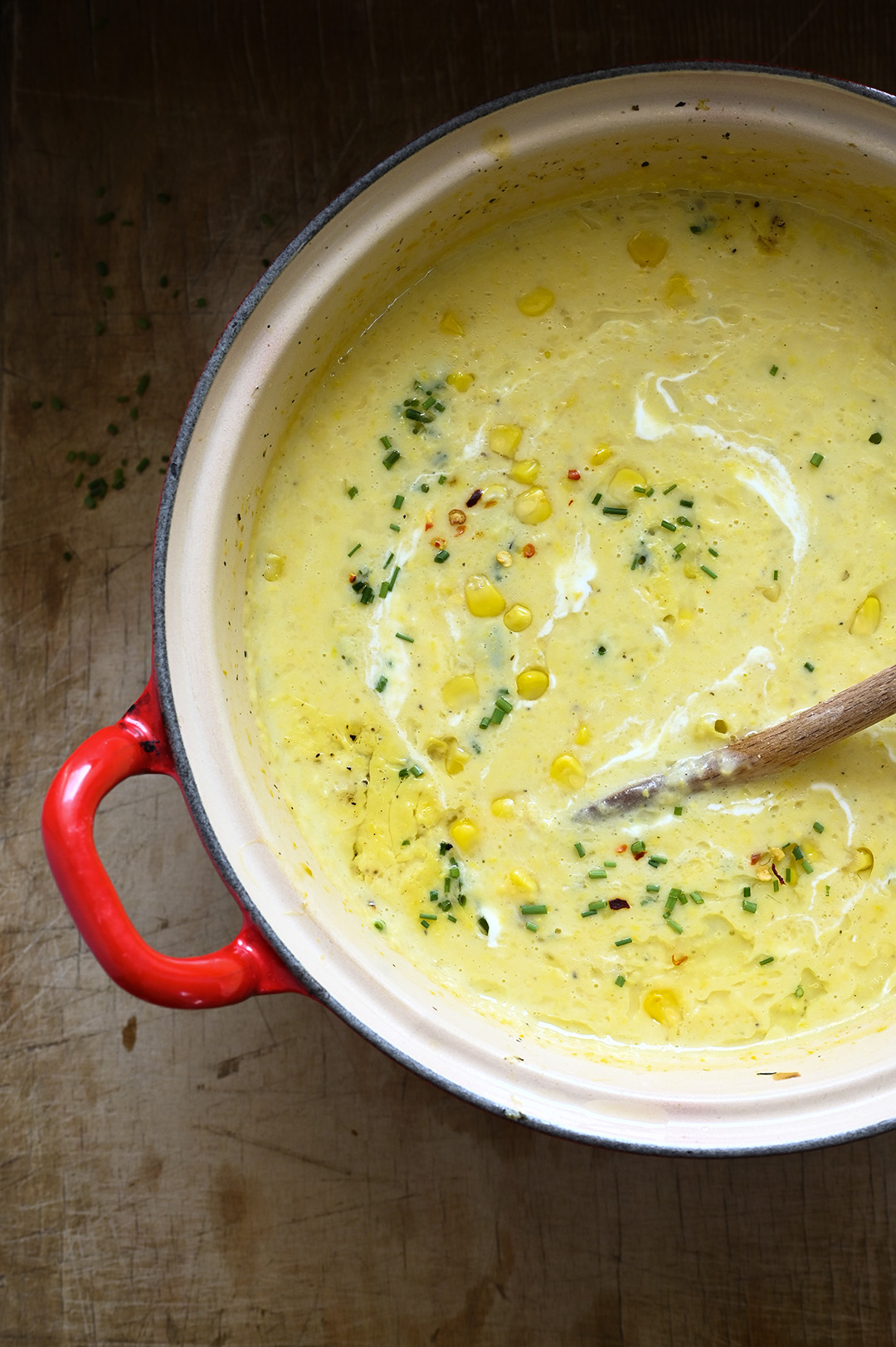 Creamy corn soup with jalapeños