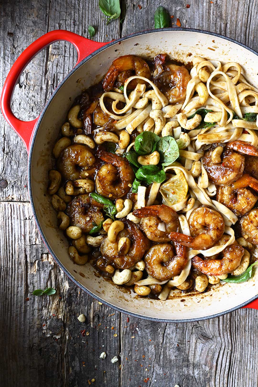 Scampi met cashews en honing-sojasaus