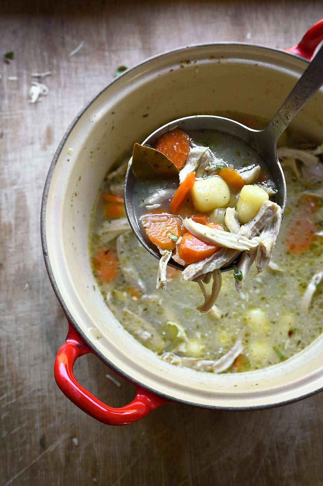 Kippensoep met gnocchi