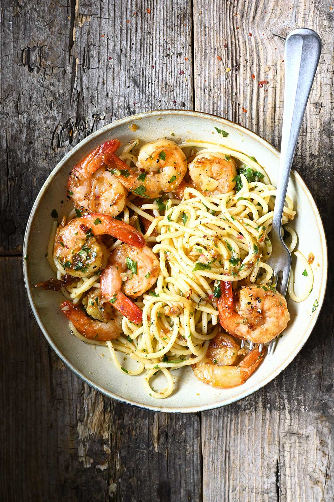 serving dumpling s | Garlic butter pasta with shrimp