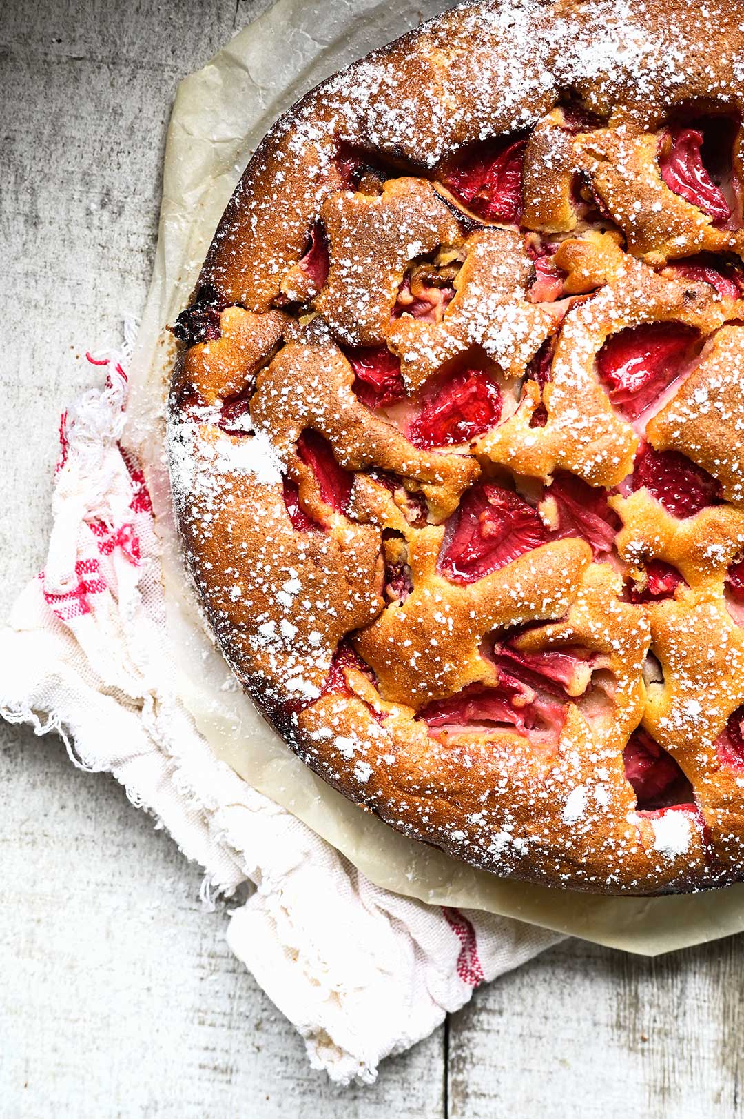 Ricotta cake met aardbeien