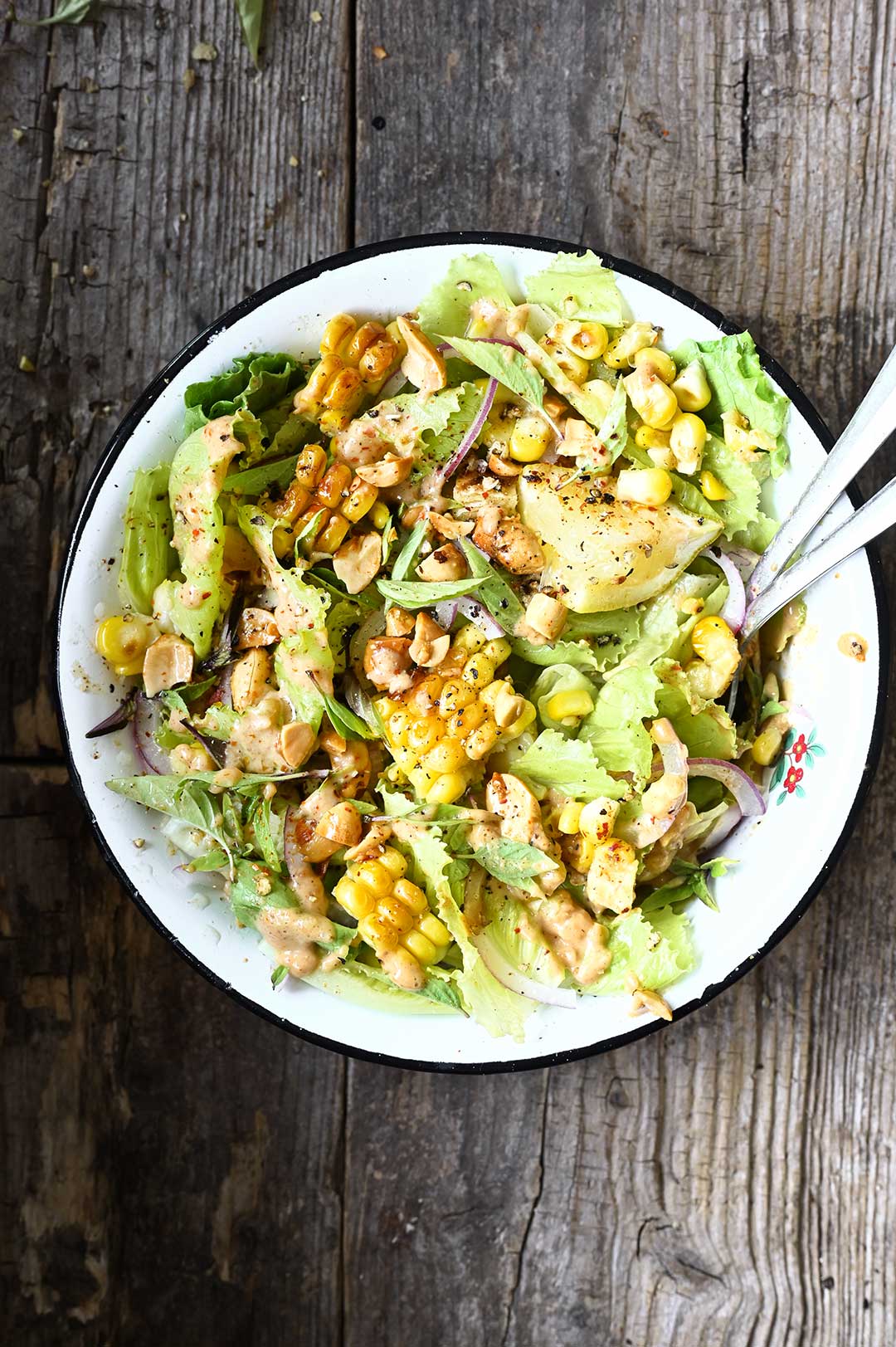 Corn salad with spicy peanut dressing