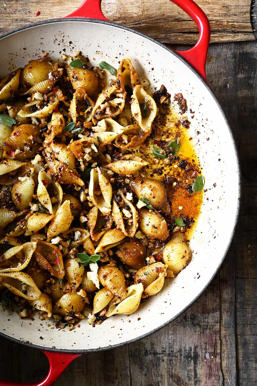 Pasta met spicy beurre noisette en miso