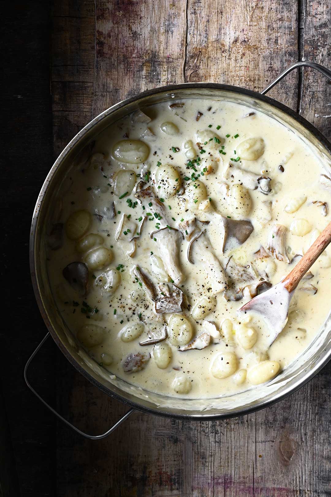 One pot gnocchi met een romig champignonsausje