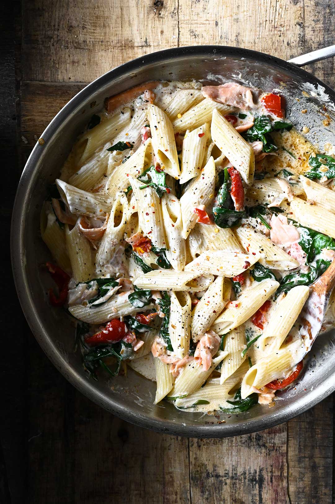 Penne met gerookte zalm en mascarpone