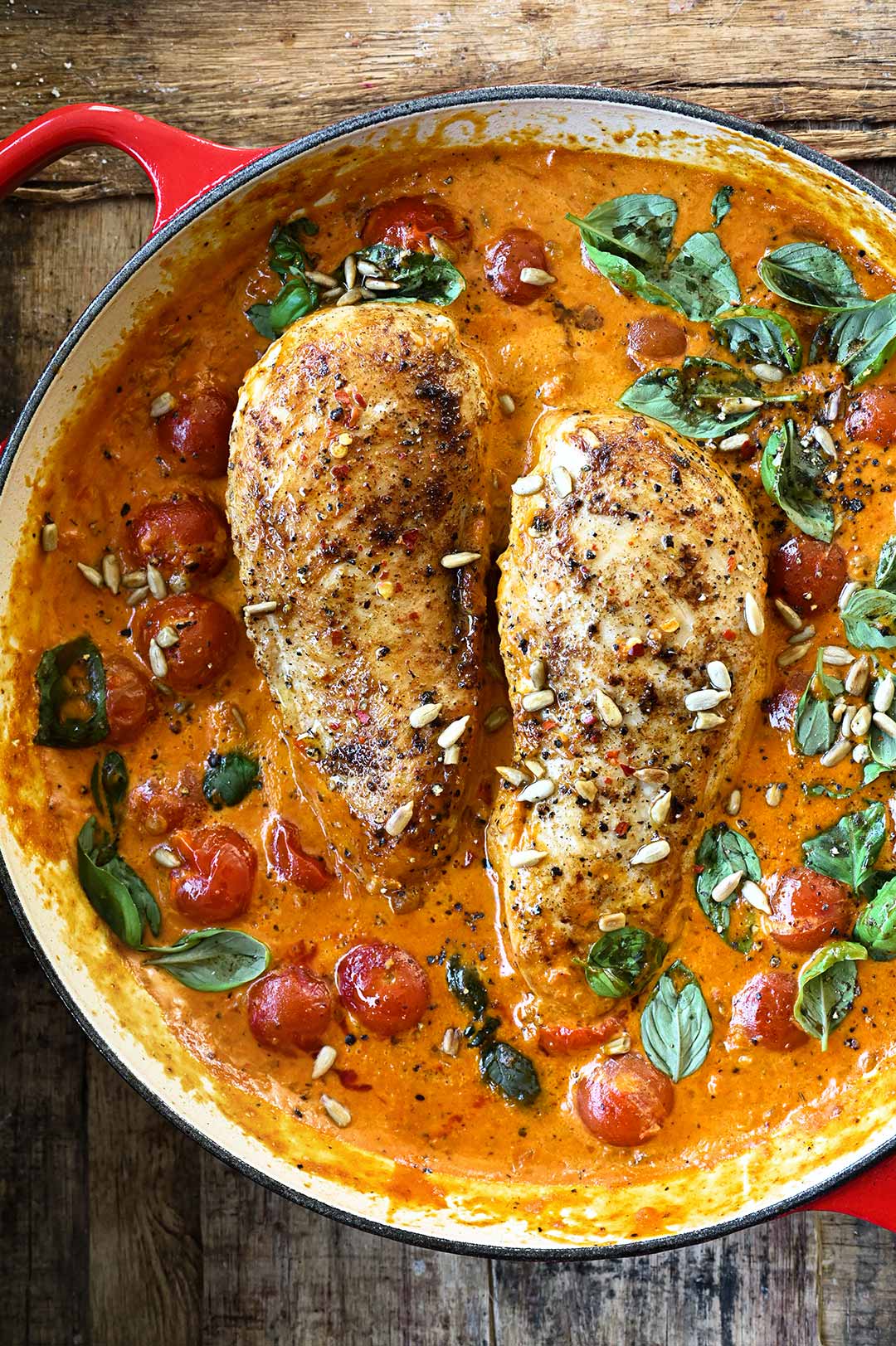 Creamy Garlic Red Pesto Chicken