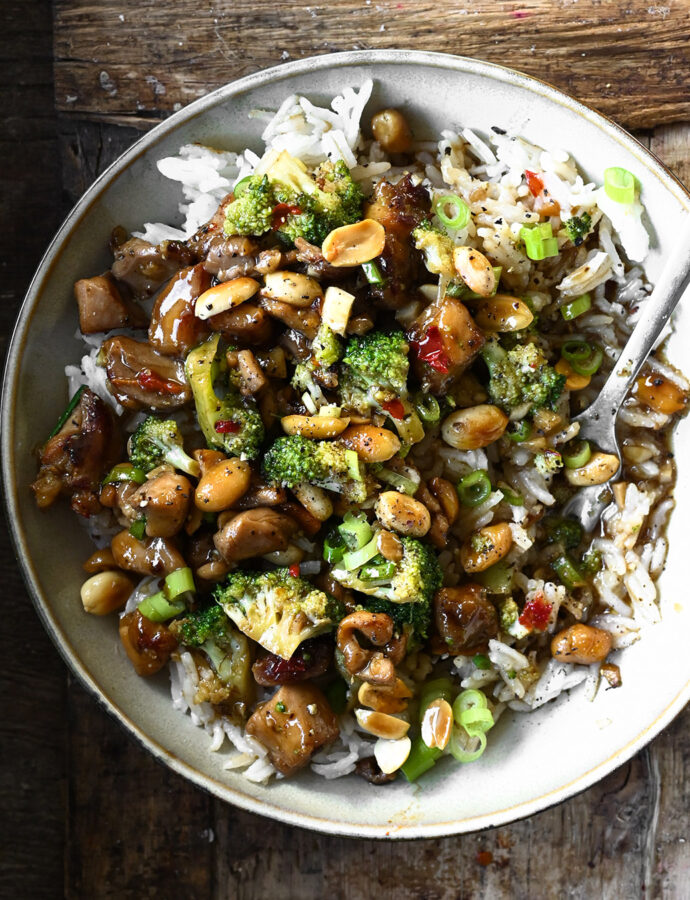 Garlic Chicken & Broccoli Stir-Fry with Peanuts