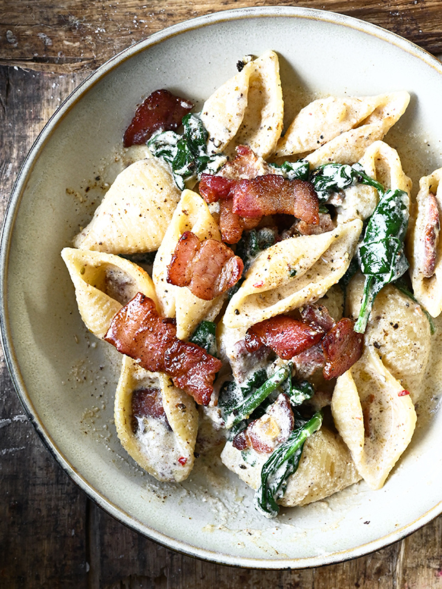Spinach and Bacon Pasta with Ricotta