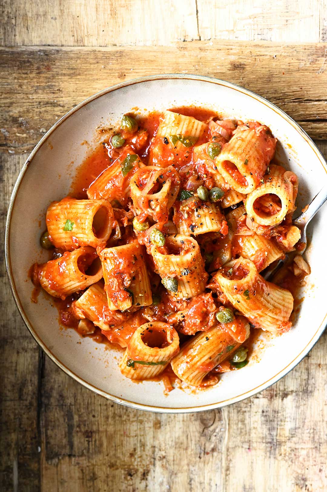 20 minute Tuna Tomato Rigatoni - Serving Dumplings