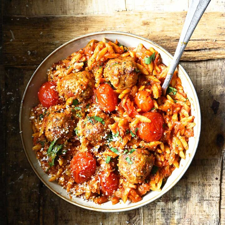 Meatballs in tomato sauce with orzo