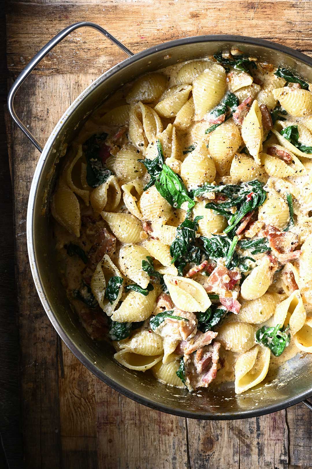 Pasta met spinazie spekjes en ricotta