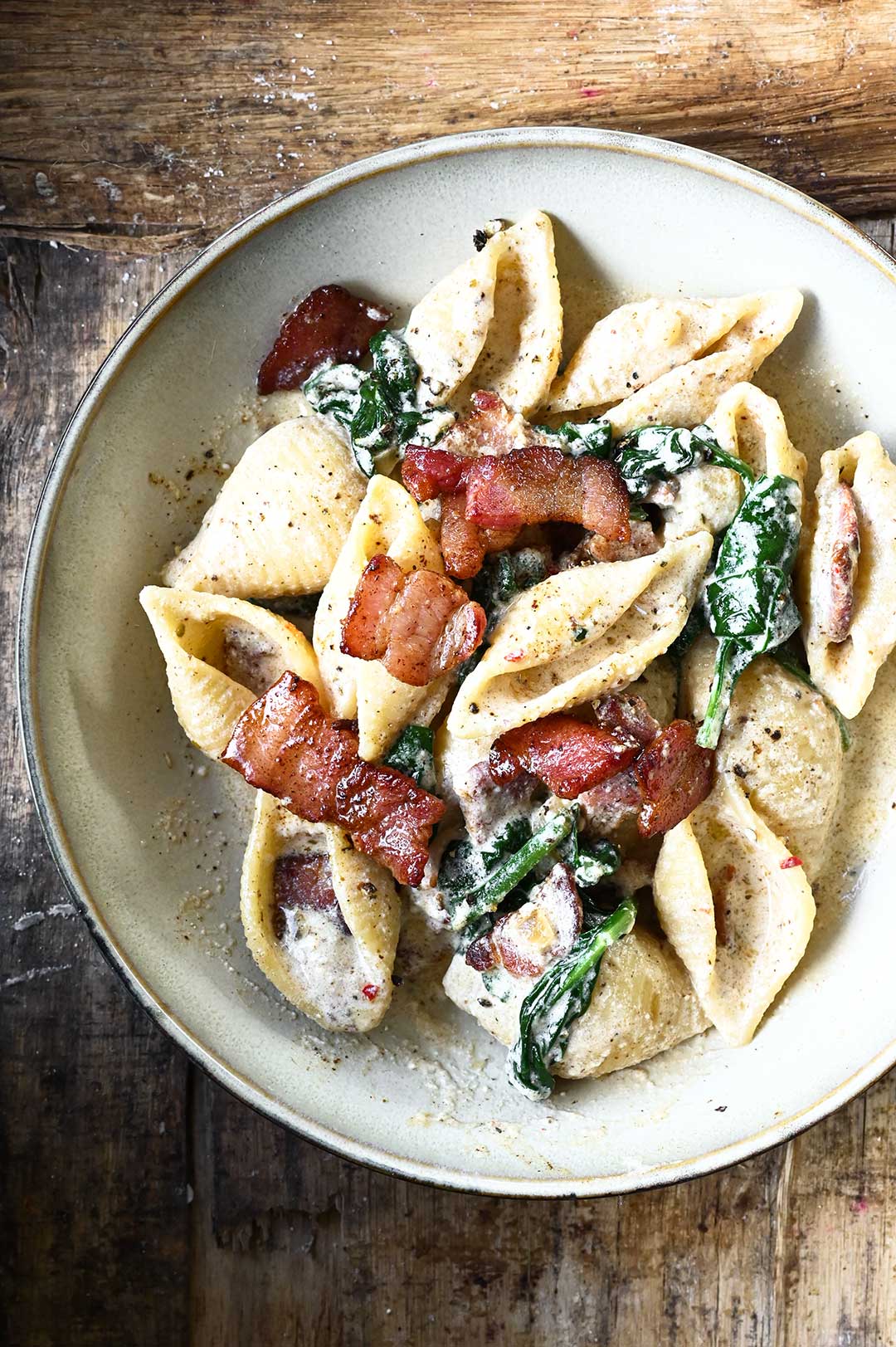 Pasta met spinazie spekjes en ricotta