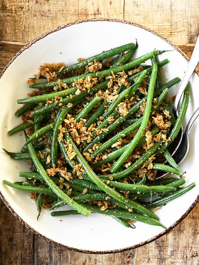 Green Beans with Brown Butter Breadcrumbs